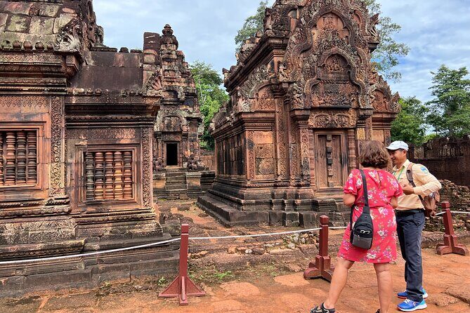 2-Day Angkor Wat and Banteay Srei with Countryside Exploration - Pre Rup, Ta Prohm, Bayon, and the Angkor Thom circuit