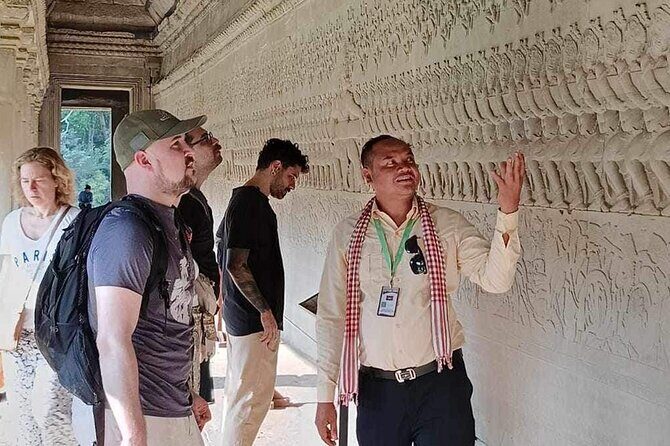 2 Day Small Group Guided Tour Siem Reap Province - Key highlights worth clocking before you book