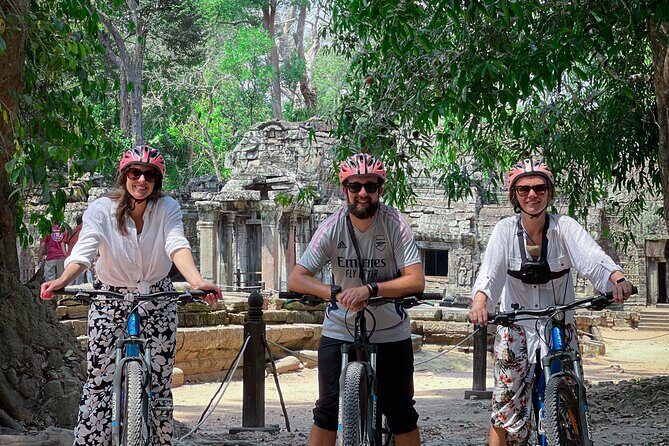 Angkor Sunrise Expedition Cycling Through Serene Backroads - The shift from sunrise to cycling: breakfast, bikes, and a smarter route