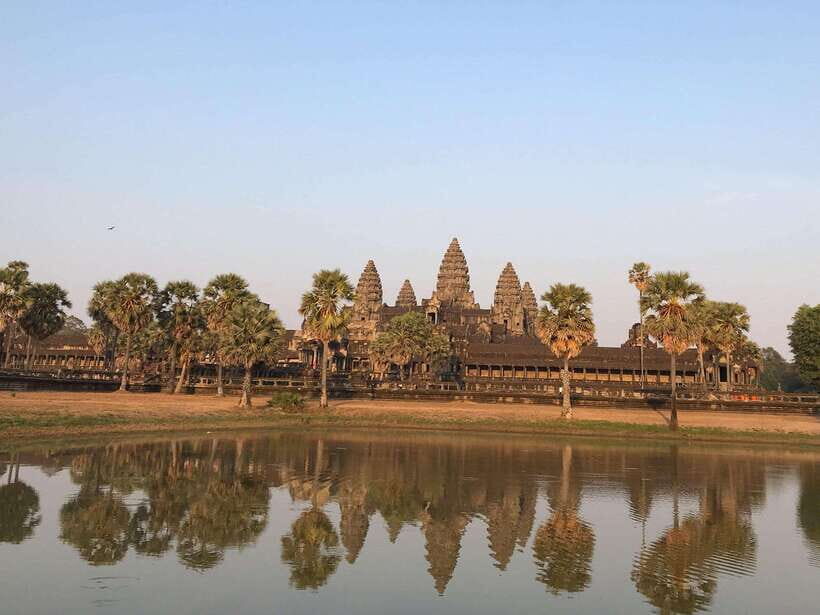 Angkor Temples Highlights Tour: 2 Days with Sunrise - Why 4:00 AM Pickup Changes the Whole Day