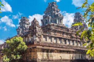 Angkor Wat Full-Day Sunrise & Sunset Private Tour All Interesting Major Temples - The 4:45am pickup: what to expect before the temples