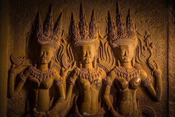 Angkor Wat Full-Day Sunrise & Sunset Private Tour All Interesting Major Temples - Angkor Wat at sunrise: the headline temple, handled smartly