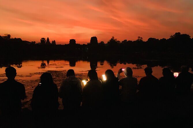 Angkor Wat Sunrise and Angkor Thom Sunset Tour - Stop 1: Angkor Wat sunrise with a plan for first-light photos