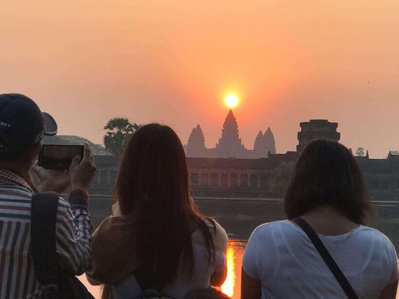 Angkor Wat Sunrise by Vintage Jeep – Private Tour - Key highlights to look for on this tour