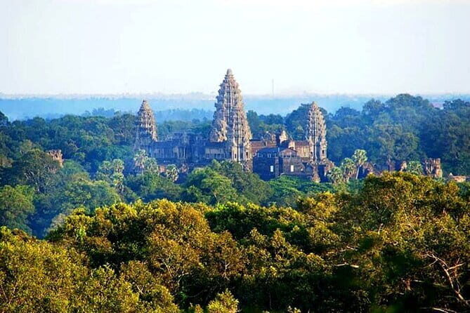Angkor Wat Sunrise Tour - Angkor Wat at first light: what you’re actually aiming for