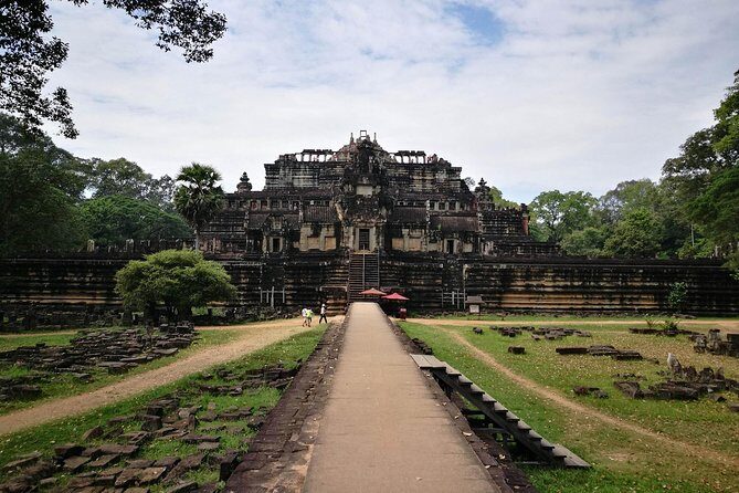 Angkor Wat Sunset Tour - Angkor Thom and Bayon: the royal city walk and 200+ stone faces