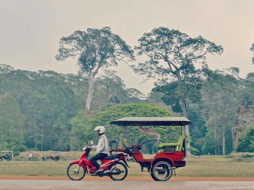 Angkor Wat Tour by Tuk-Tuk with English Speaking Driver - How the Private Tuk-Tuk Day Works in Siem Reap