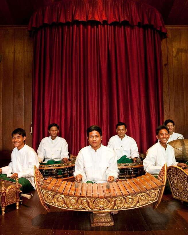 Apsara Theater Performance include dinner & Hotel pick up - Who Should Book This Apsara Theater Dinner Show