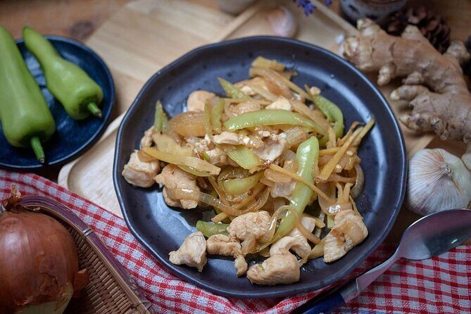Battambang: Cooking Class and Market Touring - Group size, timing, and what the schedule feels like