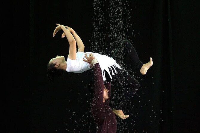 Cambodian Circus Show in Siem Reap by Phare with Hotel Pick-Up - Hotel pickup at 7:15 pm: the smooth way to get to the theatre