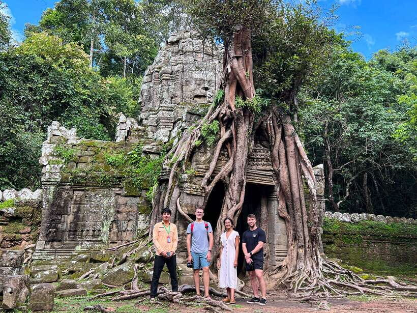 From Siem Reap: Angkor Wat and Floating Village 3-Day Trip - Kampong Phluk on Tonle Sap: Floating Houses, Mangroves, and a Boat That Changes the Mood