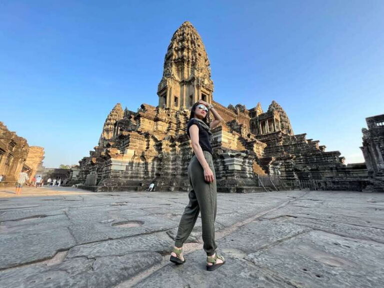 From Siem Reap: Angkor Wat and Floating Village 3-Day Trip - Day 1: Angkor Thom First, Angkor Wat Lunch Nearby, and a Phnom Bakheng Sunset Option