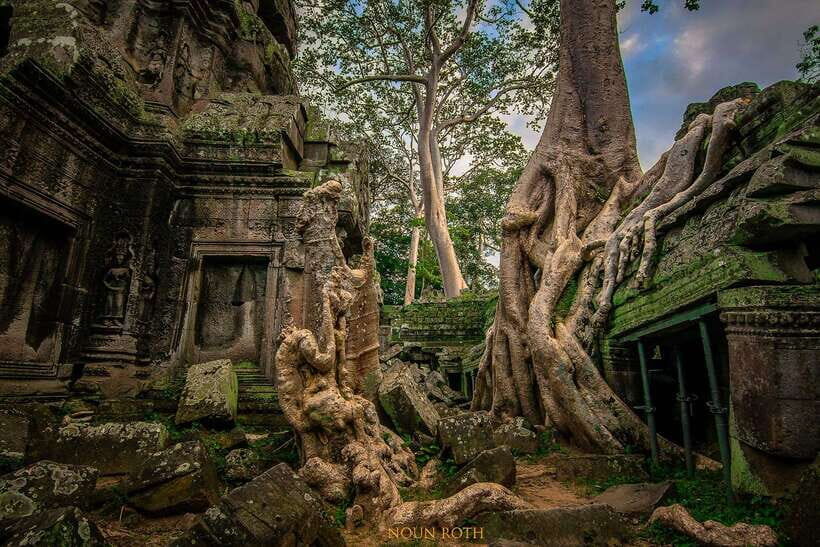 Full-Day Angkor Wat Sunrise and Sunset Private Tour - Phnom Bakheng sunset: why you climb early for crowd control