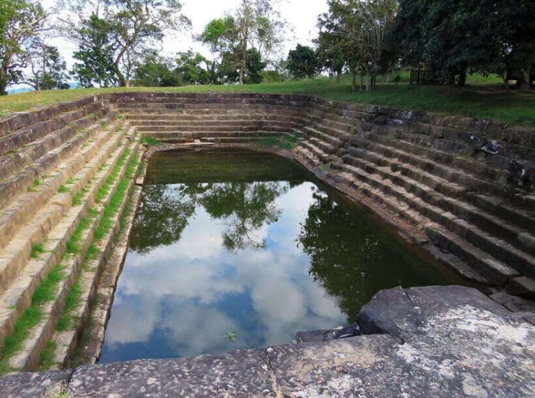 Full-Day Preah Vihear, Koh Ker and Beng Mealea Private Tour - Preah Vihear: the cliffside temple you can see from a long way