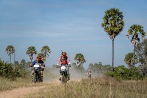 Half Day Siem Reap Off-Road Ride Tour - Honda XR-250 + Full-Face Helmet: The Safety Setup That Matters