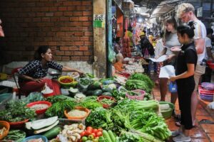 Khmer Cooking Class Half Day (AM or PM) - Theory first, then your own wok: how the class really works