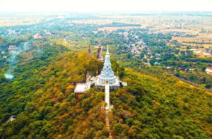 Oudong Mountain & Phnom Baset Private Tours from Phnom Penh - Price and value: $25 includes more than you might expect