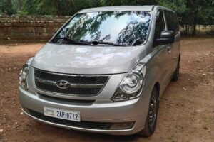 Phnom Penh To Siem Reap Private Transfer Mini-Van-Car - What the drive feels like: comfort, safety belts, and built-in breaks