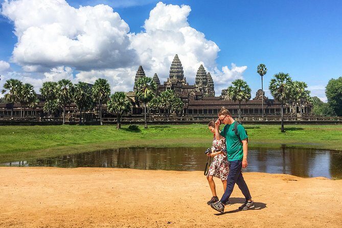 Private: Angkor Wat Full Day Guided Visit - Entering Angkor Wat: largest temple, best details first