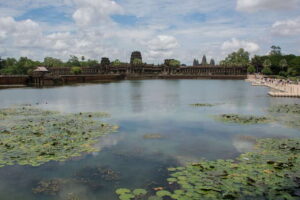 Private Angkor Wat Temple Tour - Angkor Thom’s South Gate: the 54-figure statue moment