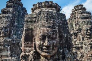 Private Tours Angkor Wat For 3 Days - Angkor Thom South Gate, Bayon, and Ta Prohm: the day’s emotional arc