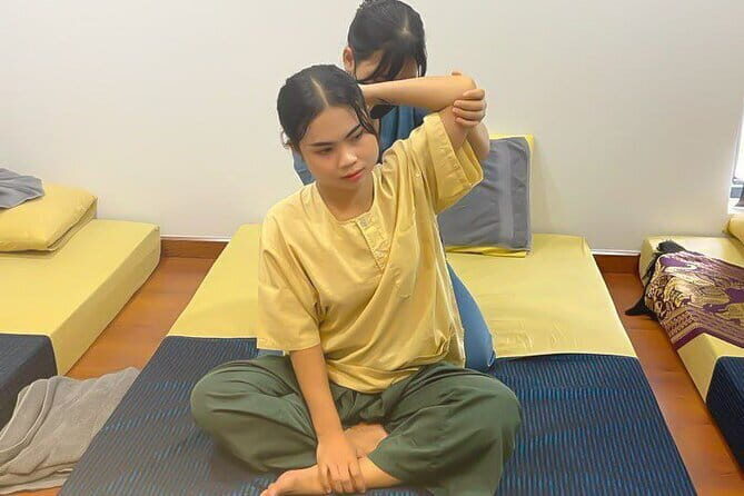 Relaxation Spa Package in Phnom Penh - Step 2: Full-body massage that’s meant to match your needs