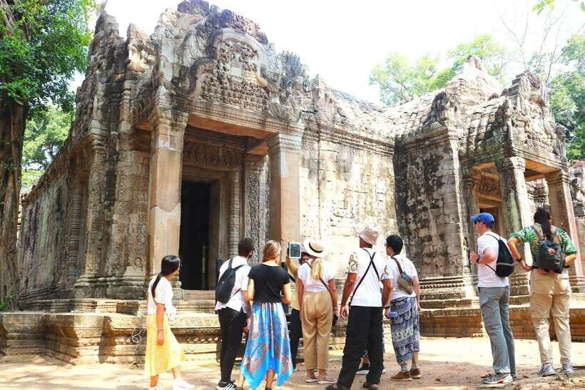 Siem Reap: 2-Days Angkor Wat with Sunrise Small-Group Tour - Angkor Thom essentials: Eastern Gate, Bayon faces, and the elephant and leper terraces