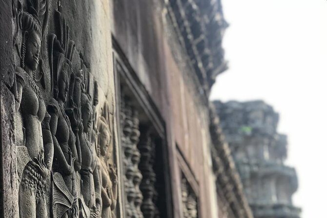 Siem Reap: Angkor Wat Sunrise Explore The Most Iconic Temples - Bayon and its faces: the moment Angkor Thom clicks