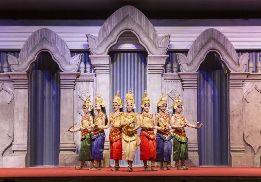 Siem Reap: Apsara Dance Show & Dinner with Tuk-Tuk Transfers - Who this works best for (and who might want a different plan)