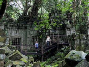 Siem Reap: Kulen Mountain, Beng Mealea, and Tonle Sap Tour - Phnom Kulen National Park: Waterfalls, the Reclining Buddha, and the 802 AD River