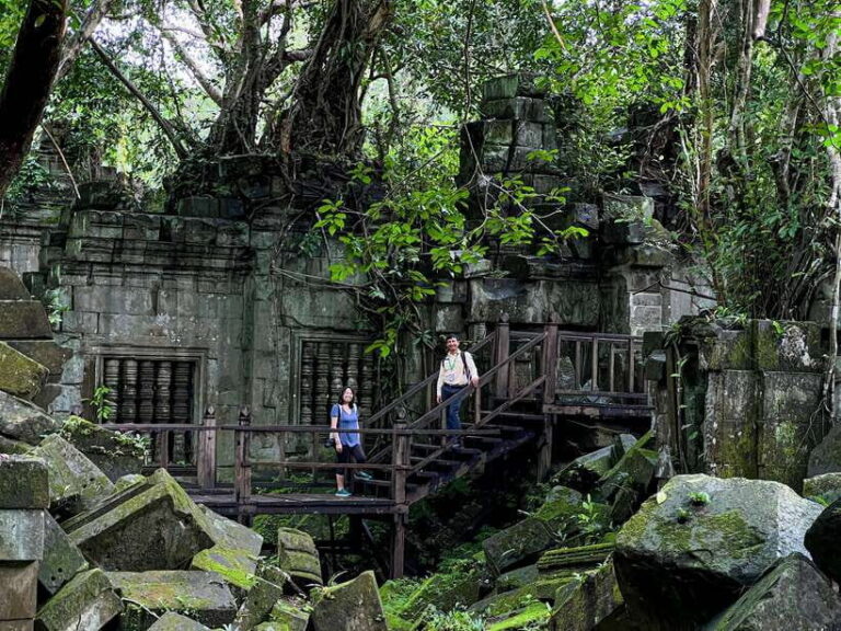 Siem Reap: Kulen Mountain, Beng Mealea, and Tonle Sap Tour - Phnom Kulen National Park: Waterfalls, the Reclining Buddha, and the 802 AD River