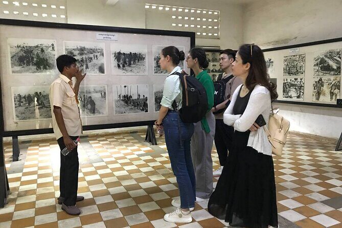 The killing field and Toul Sleng Genocide museum (S21) Tour - Why Choeung Ek and S21 belong together in one outing
