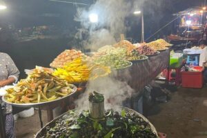 Ultimate Siem Reap Food Tour (10 Locals Tasting with Drinks & Transport) - Pickup and Private Group Setup: Comfortable Without Being Stuffy